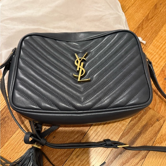Yves Saint Laurent Gray Crossbody Camera Bag - Picture 16 of 16